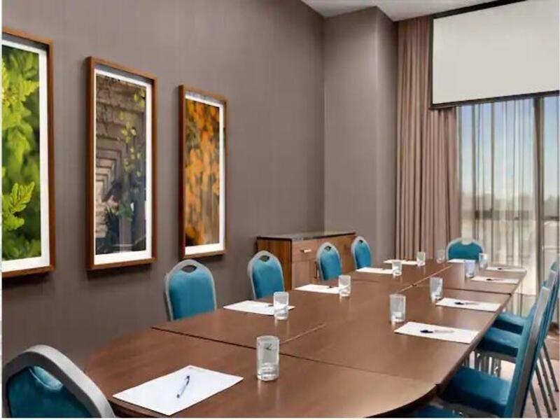 Hilton Garden Inn Chandler Downtown Eksteriør bilde